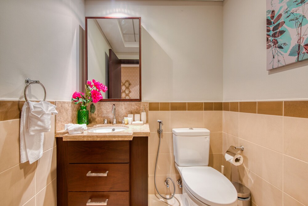 29 Boulevard by Bella Vista Apartment
