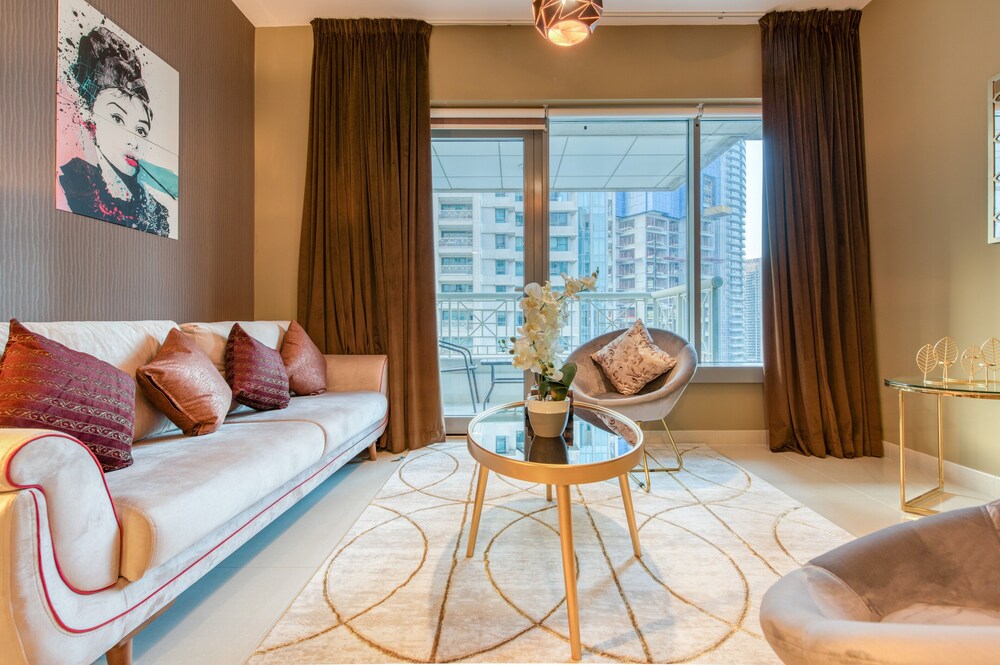 29 Boulevard by Bella Vista Apartment