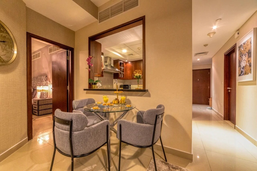 29 Boulevard by Bella Vista Apartment