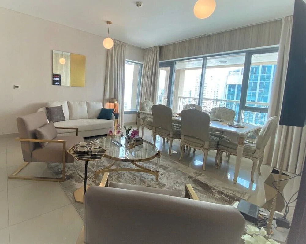 29 Boulevard by Bella Vista Apartment