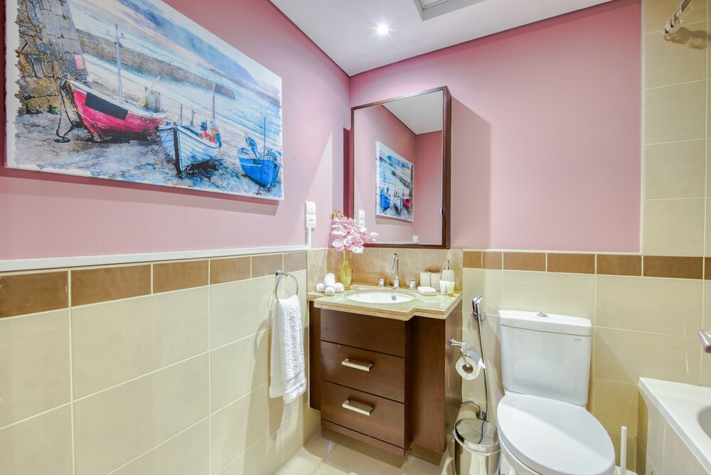 29 Boulevard by Bella Vista Apartment