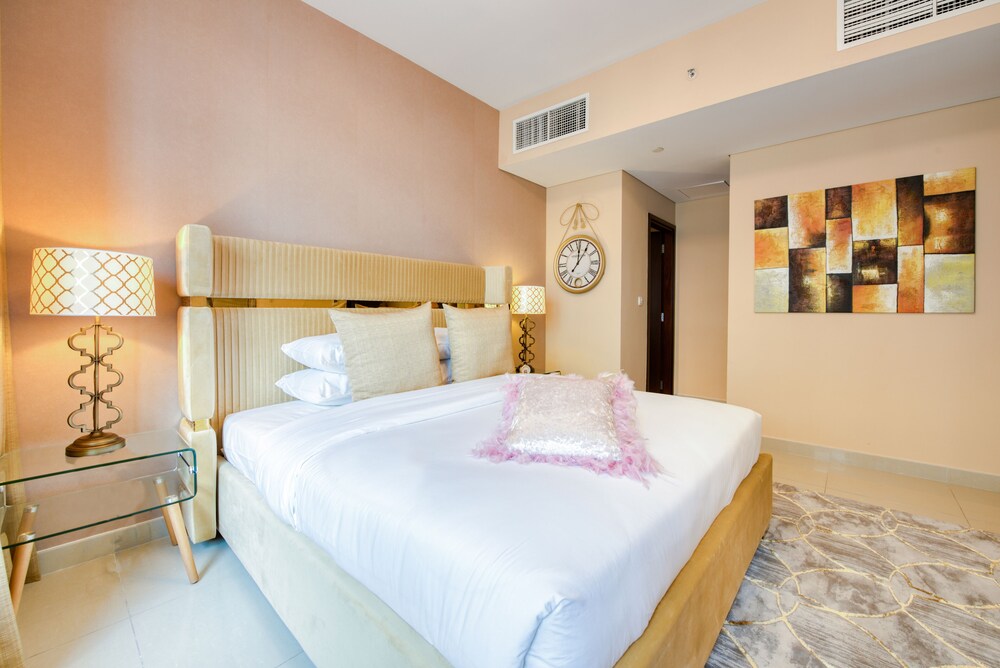 29 Boulevard by Bella Vista Apartment