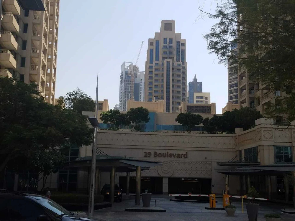 29 Boulevard by Bella Vista Apartment