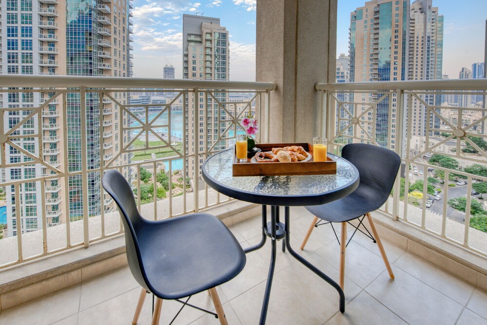 29 Boulevard by Bella Vista Apartment
