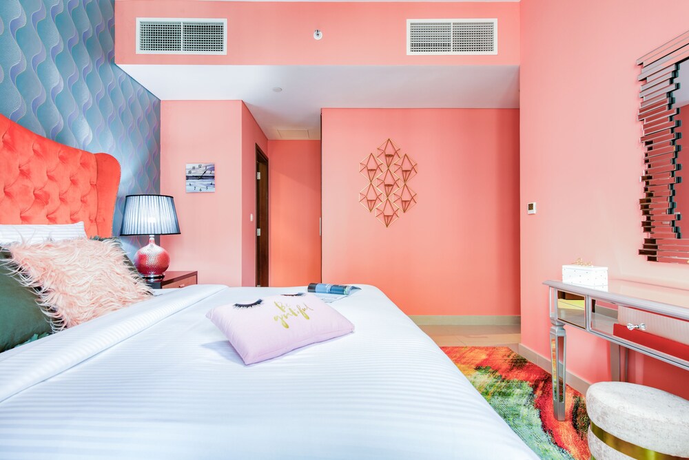 29 Boulevard by Bella Vista Apartment