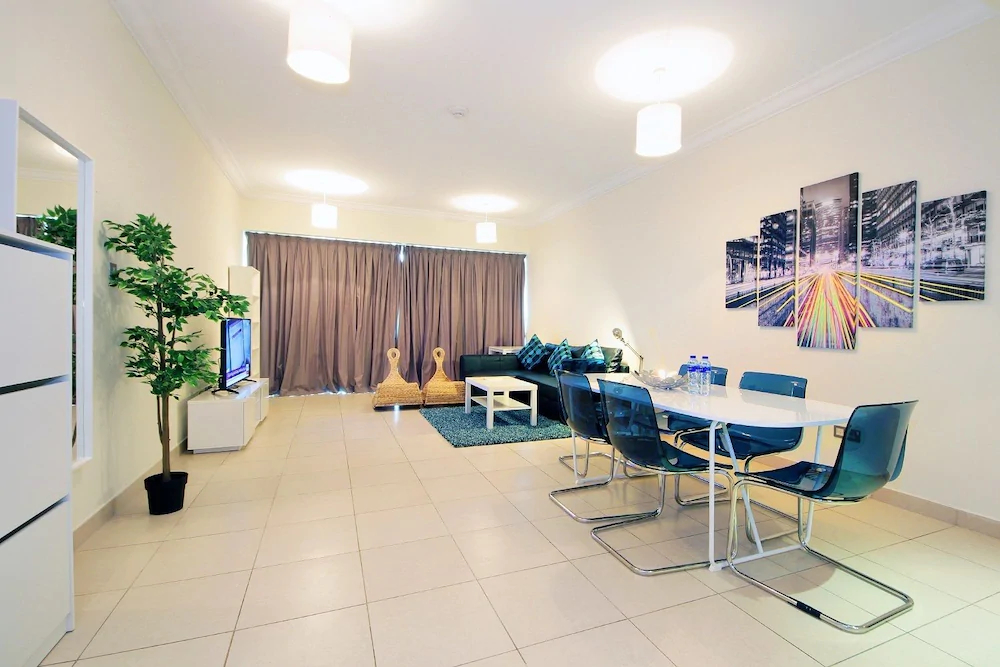 8 Boulevard Walk by New Arabian Holiday Homes