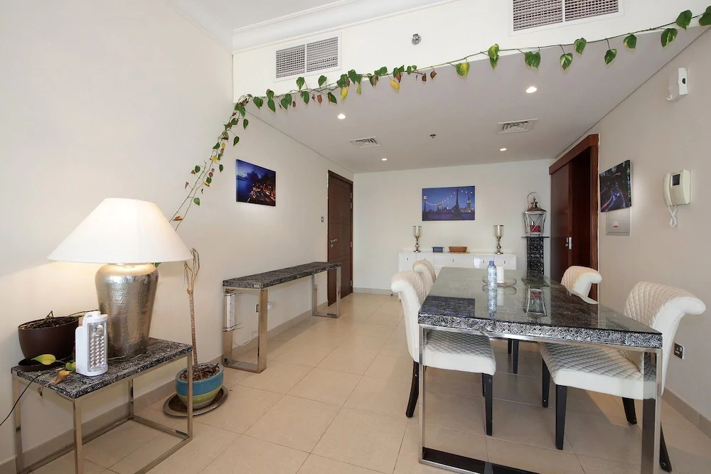8 Boulevard Walk by New Arabian Holiday Homes