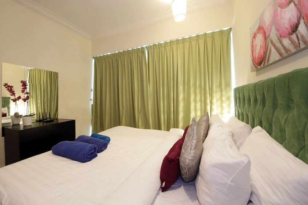 8 Boulevard Walk by New Arabian Holiday Homes