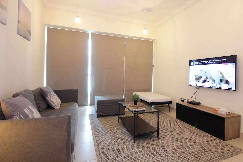 8 Boulevard Walk by New Arabian Holiday Homes