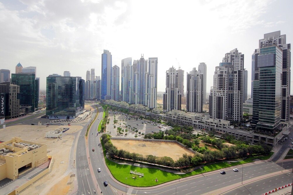 8 Boulevard Walk by New Arabian Holiday Homes
