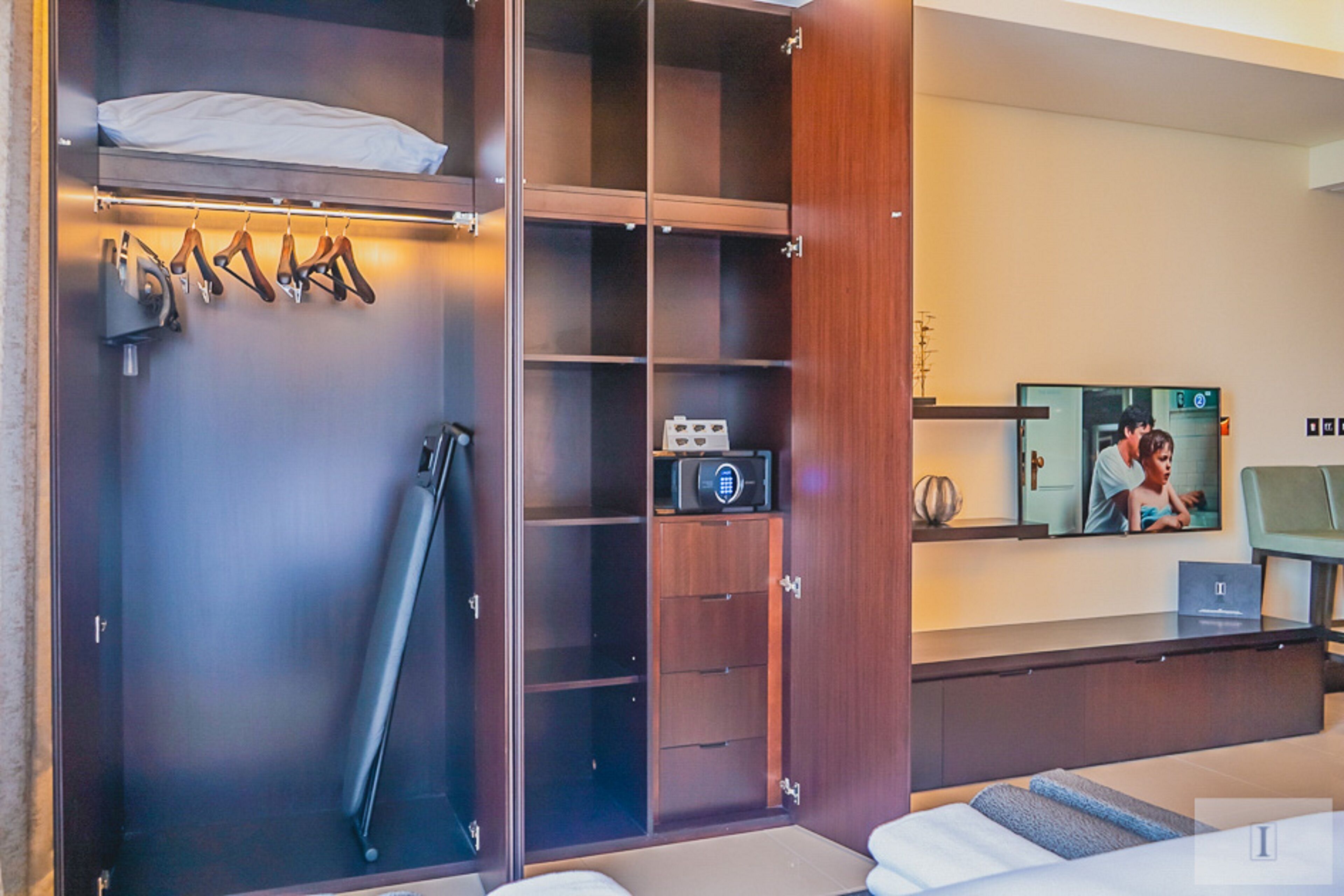 Address Downtown by Edens Dubai