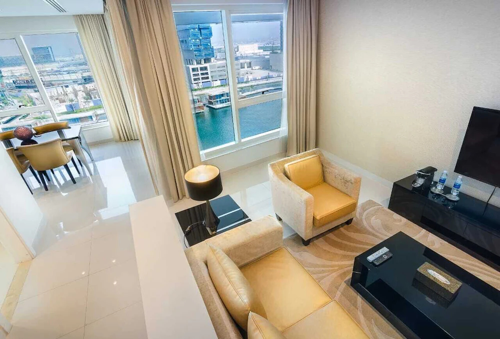 Al Ashrafia Holiday Waterfront Downtown