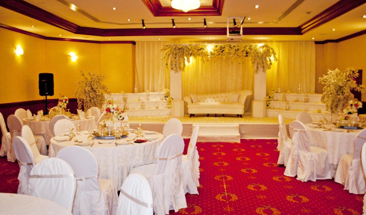 Al Bustan Center & Residence