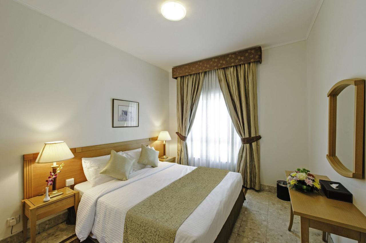 Al Bustan Center & Residence