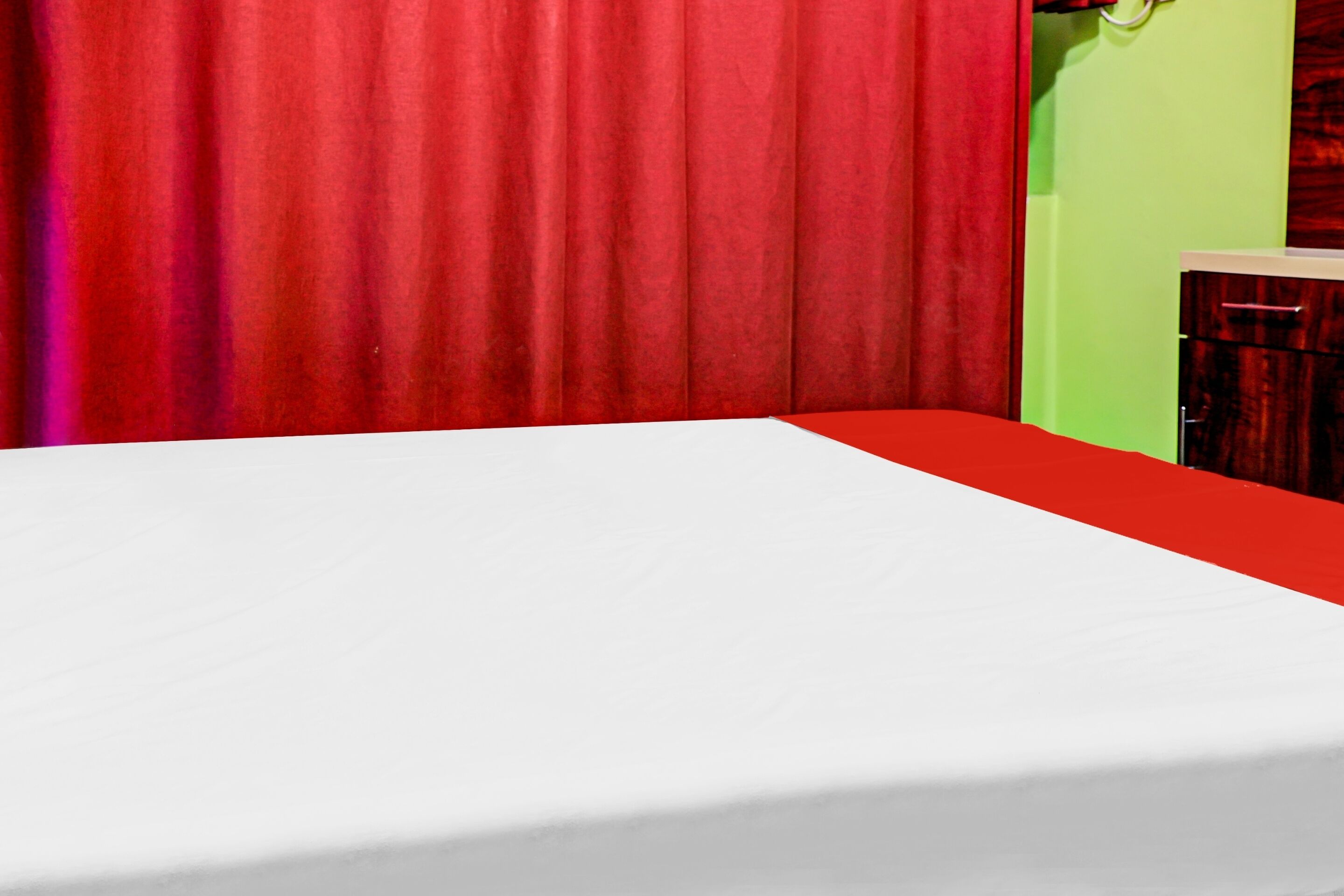 Al Karawan Hotel by OYO Rooms