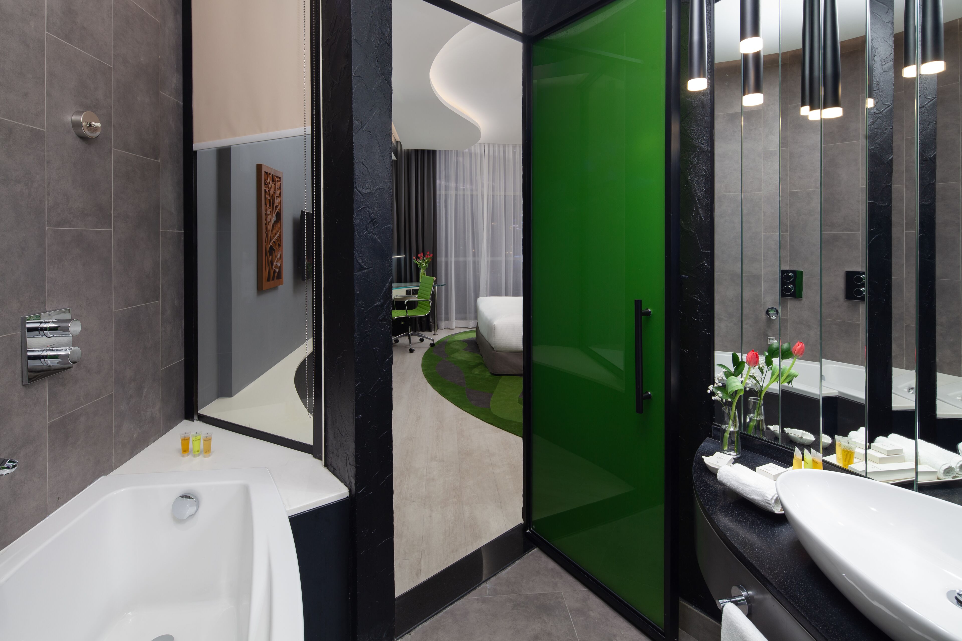 Al Khoory Sky Garden Hotel