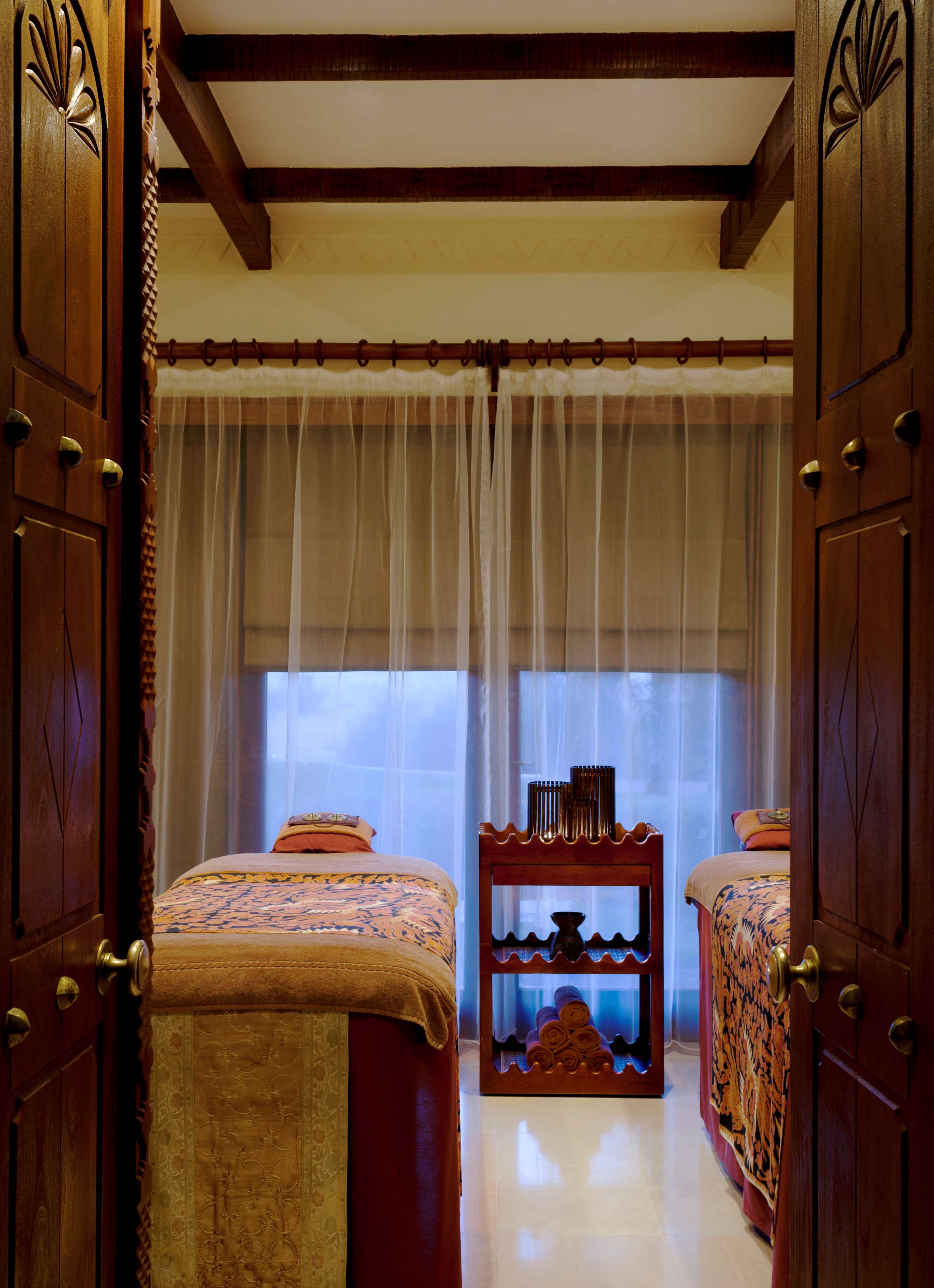Al Maha, a Luxury Collection Desert Resort & Spa