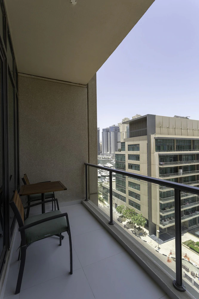 Al Majara Tower 3 by One Perfect Stay