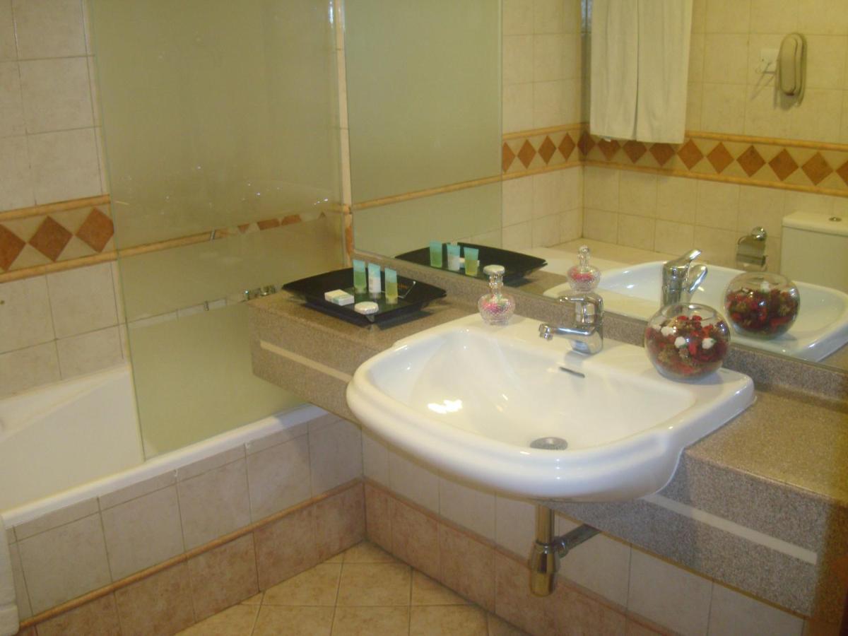 Al Manar Grand Hotel Apartment