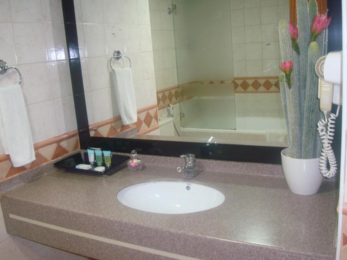 Al Manar Grand Hotel Apartment
