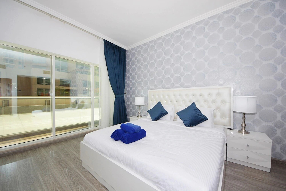 Burj Al Nujoom by New Arabian Holiday Homes