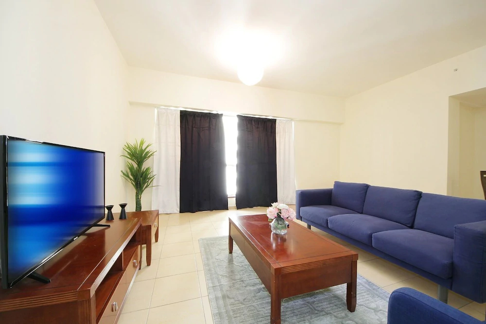 Sadaf 7 by New Arabian Holiday Homes