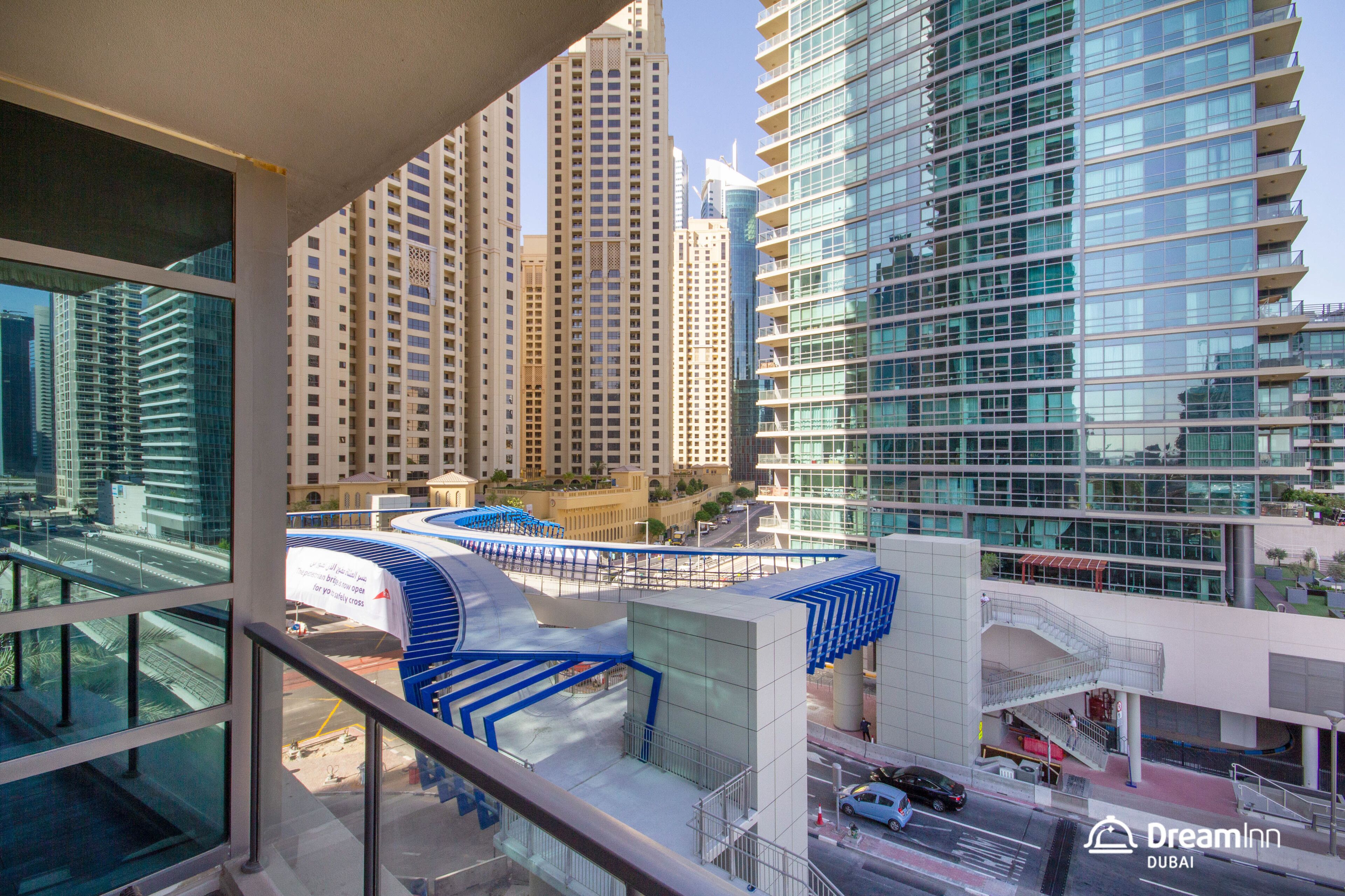 Al Sahab by Dream Inn Apartments