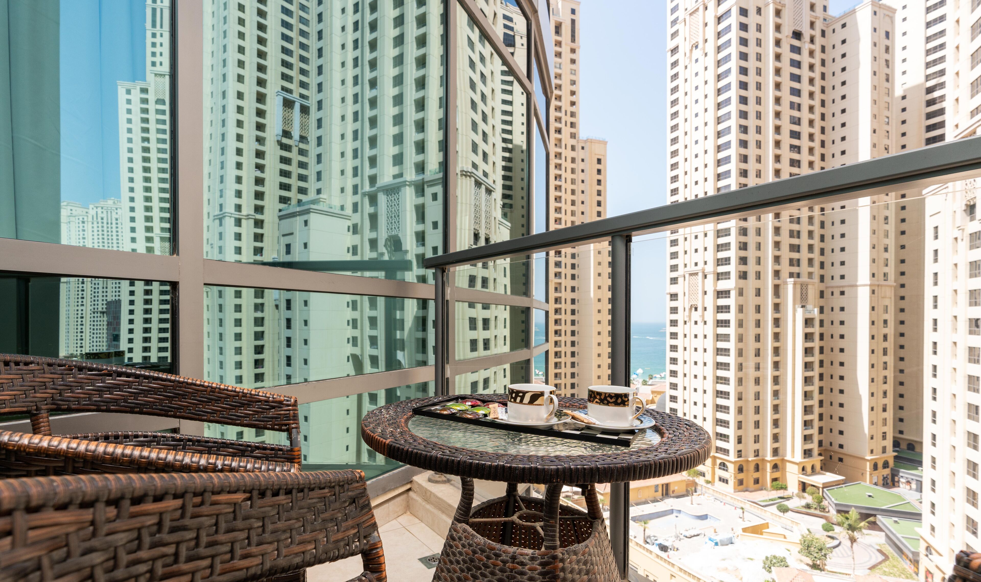 Al Sahab by Dream Inn Apartments