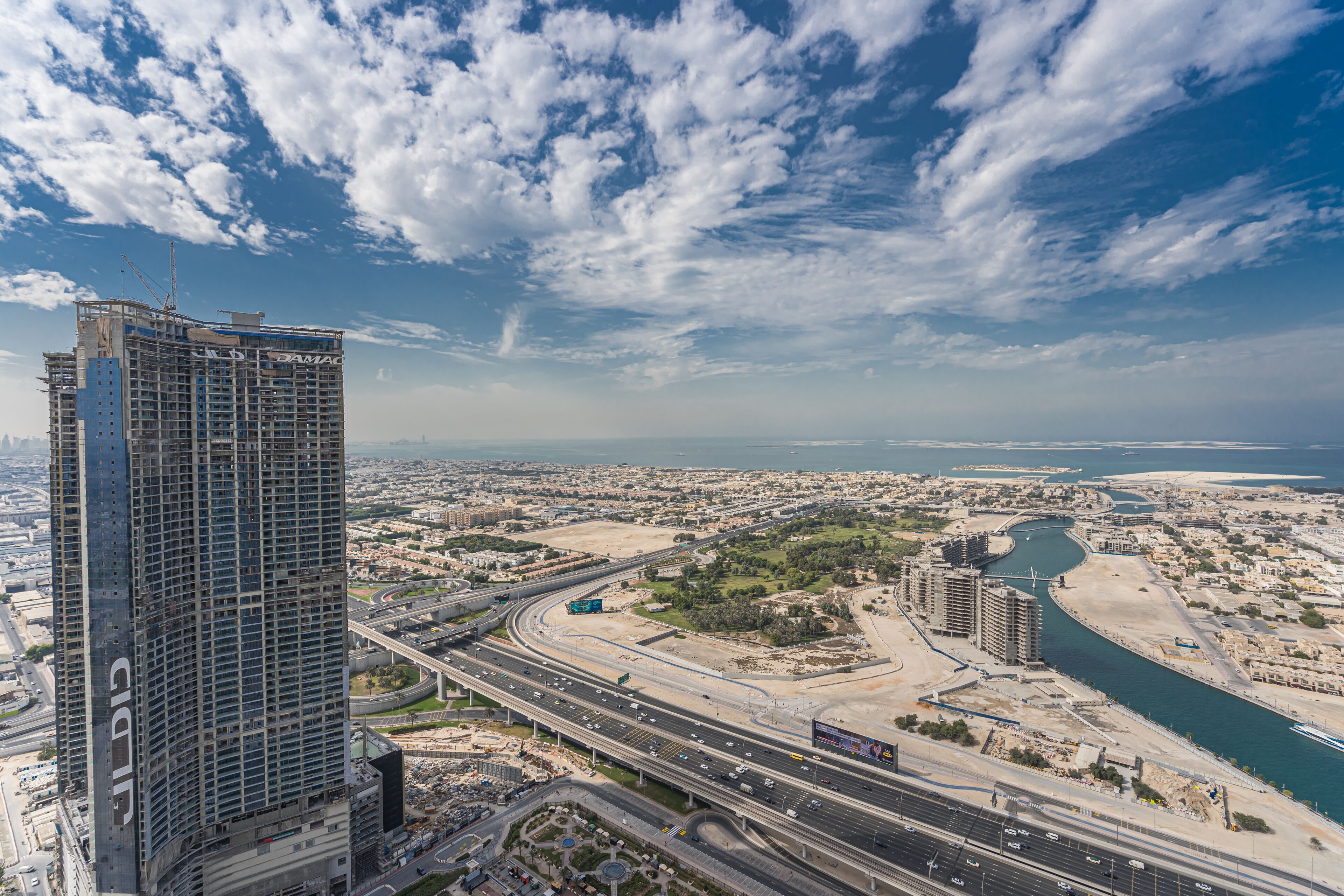 Amna Tower