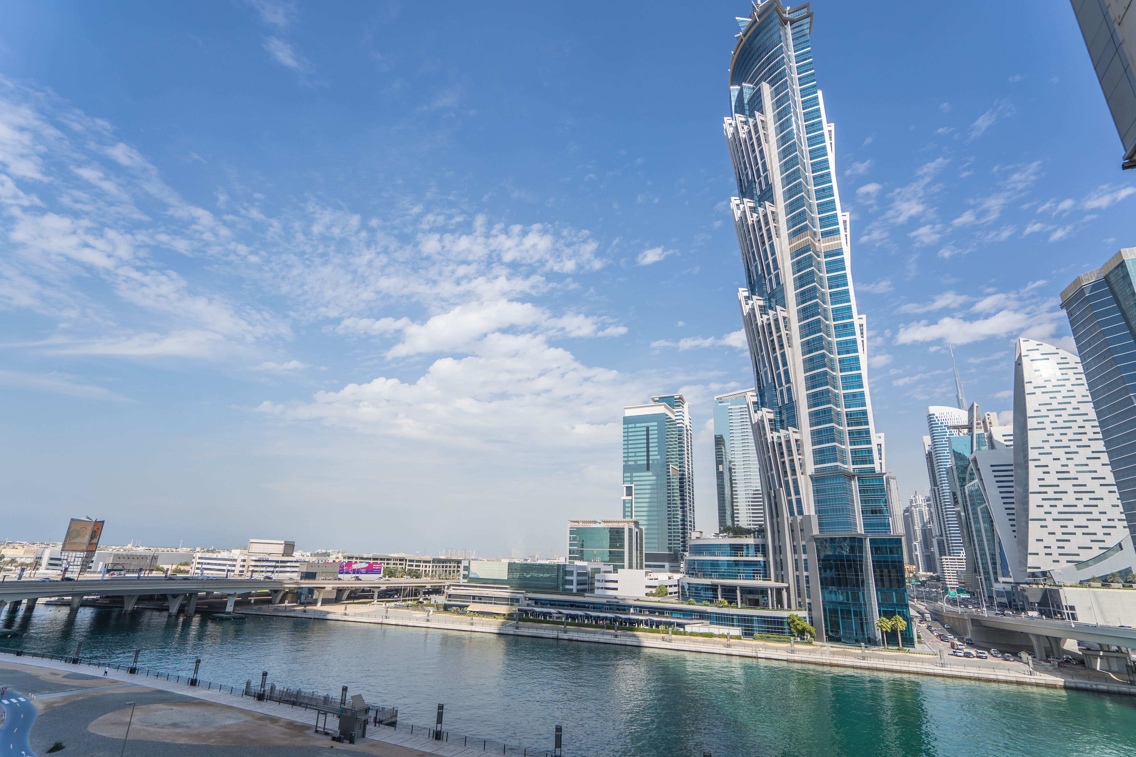 Amna Tower