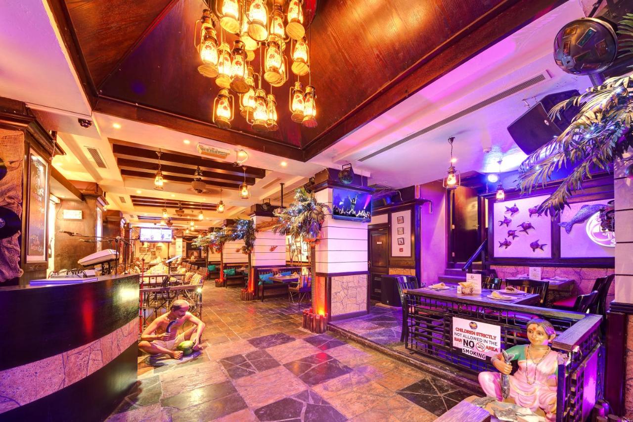 Ascot Hotel