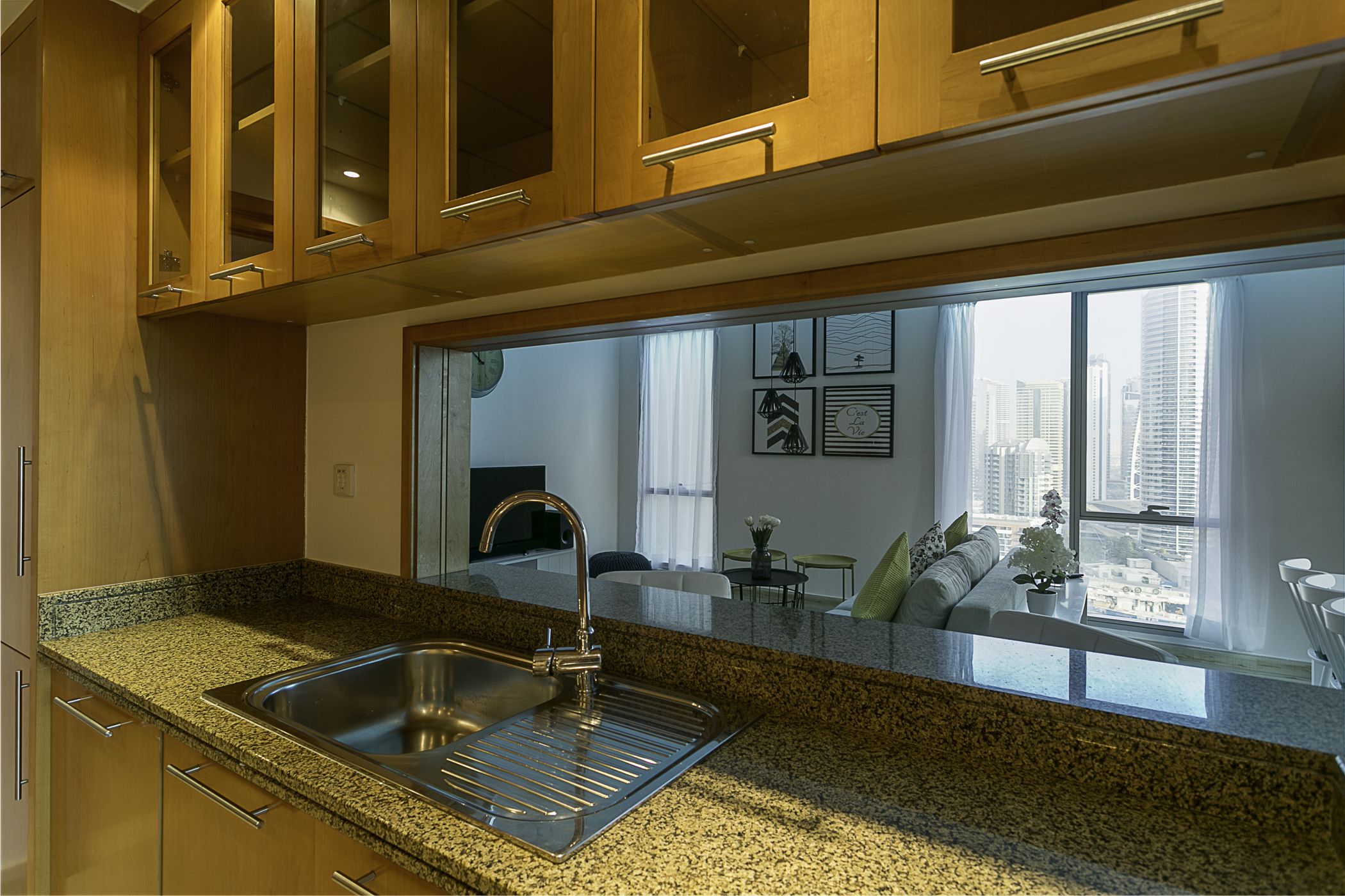 Aurora Tower by One Perfect Stay