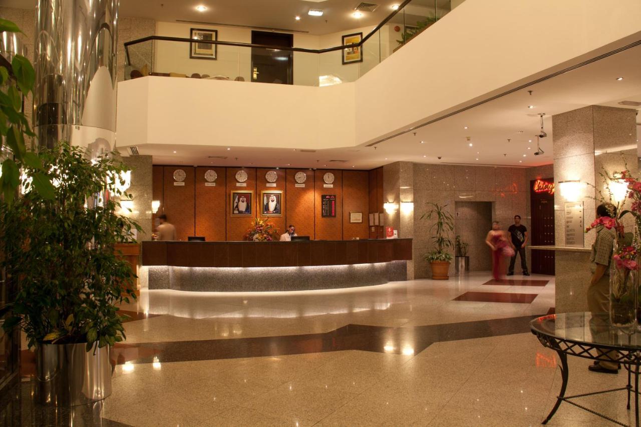 Aravi Hotel