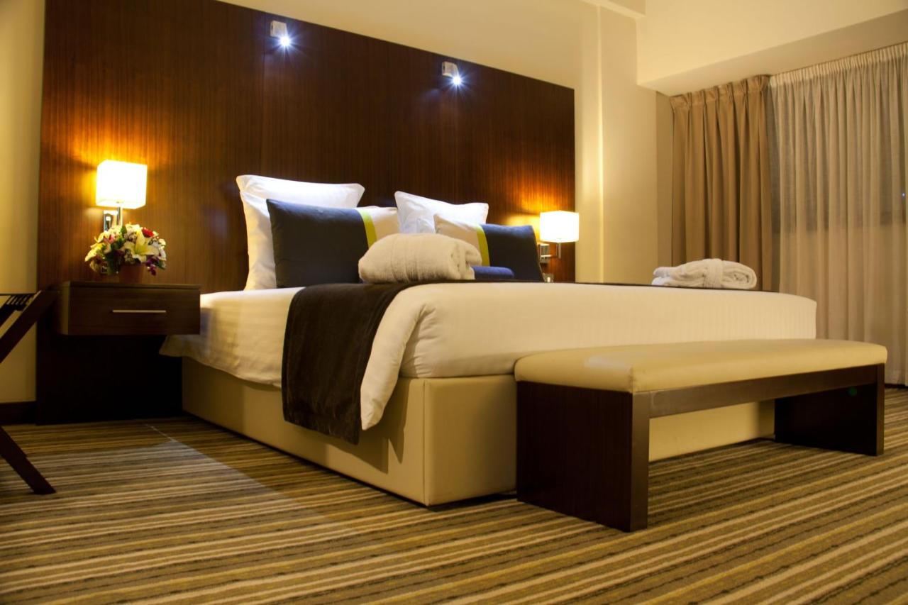 Aravi Hotel