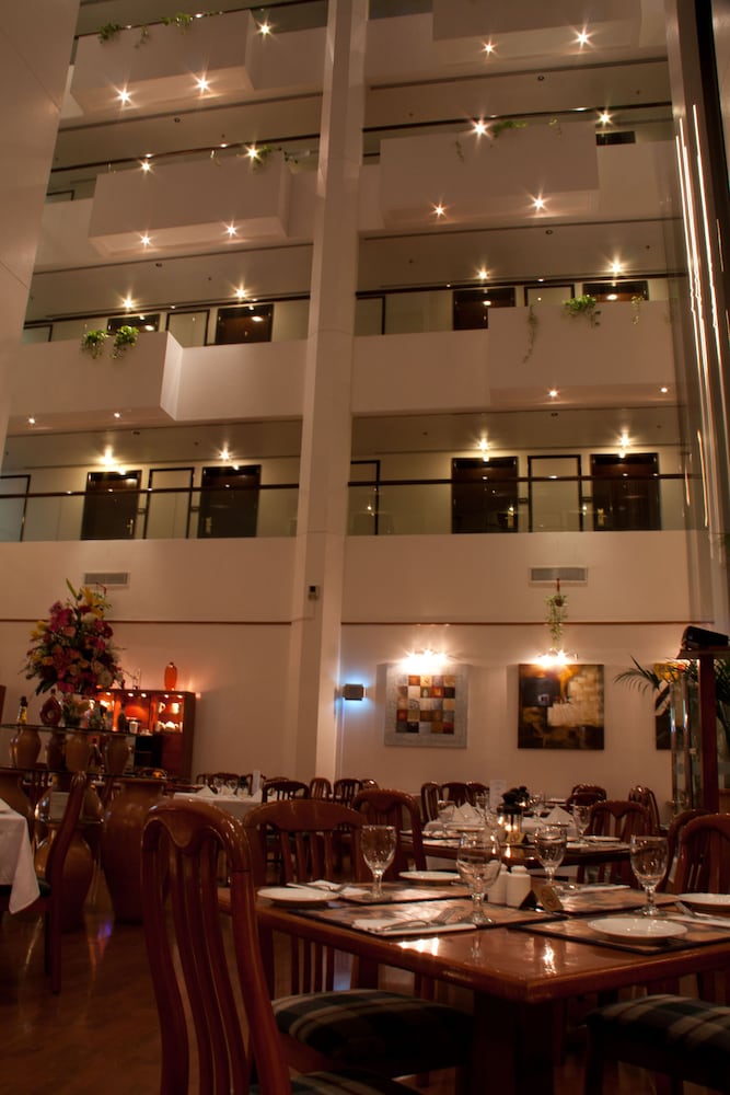 Aravi Hotel