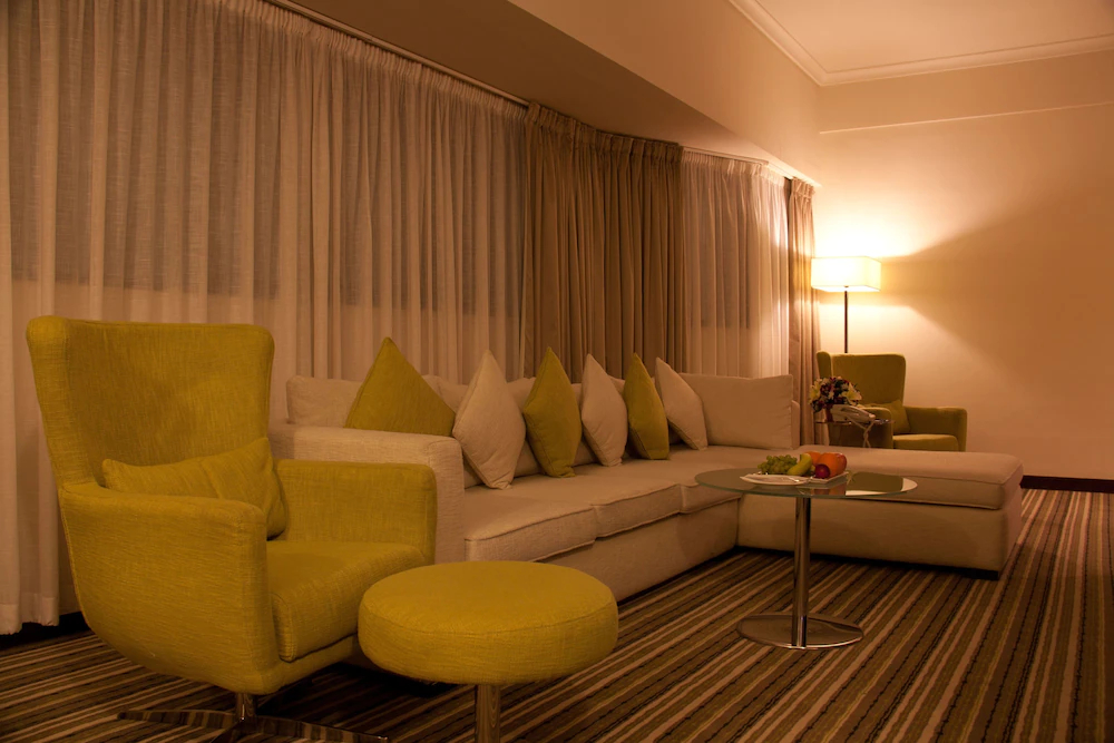 Aravi Hotel
