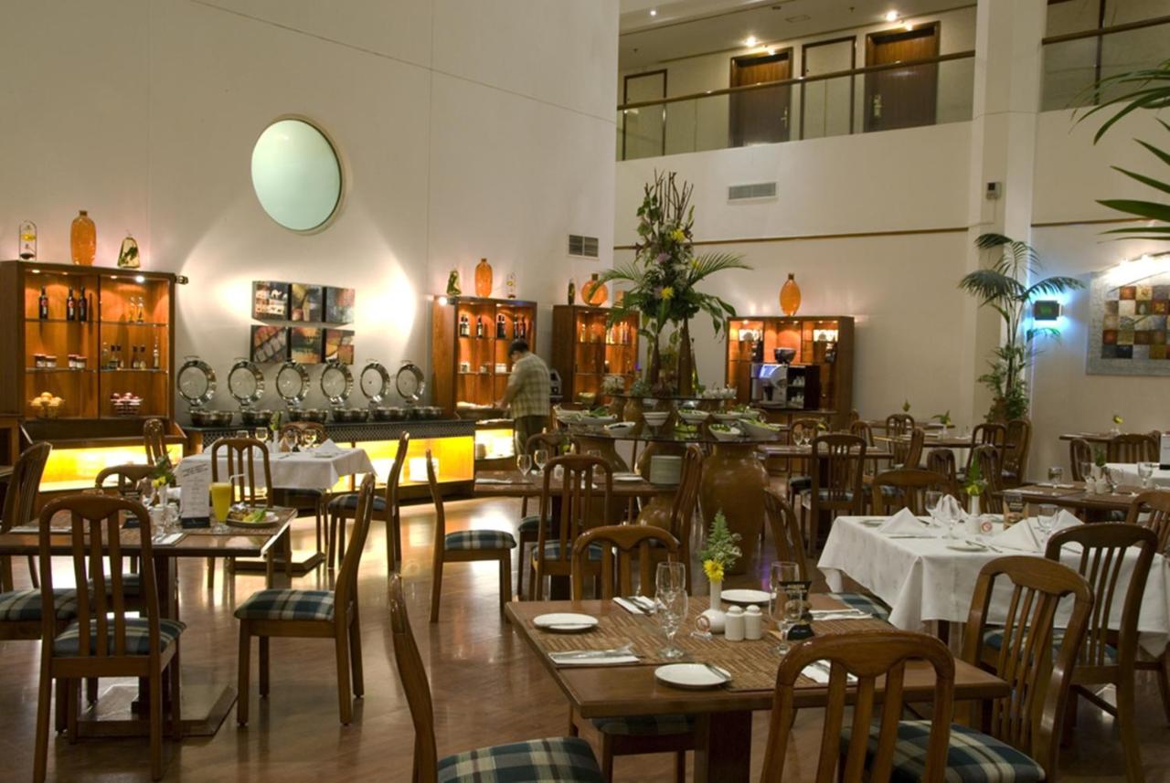 Aravi Hotel