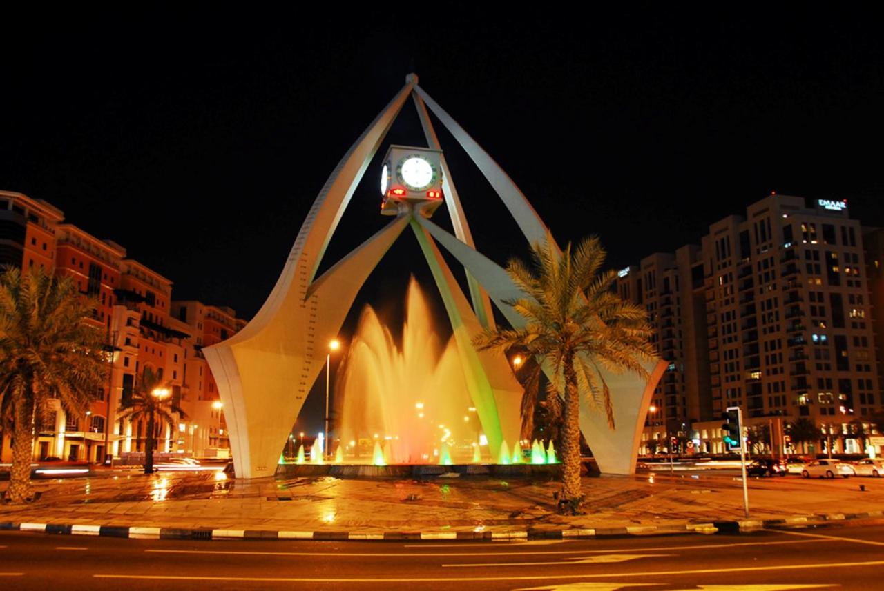 Aravi Hotel