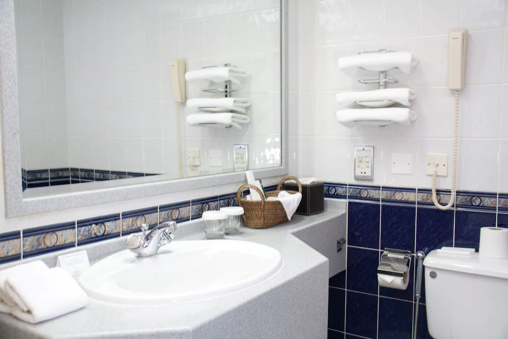 Aravi Hotel