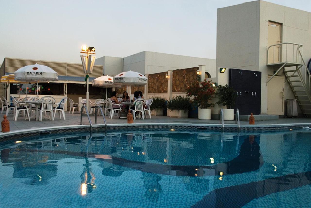 Aravi Hotel