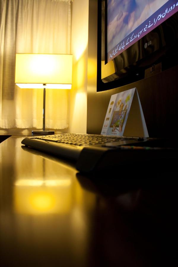 Aravi Hotel