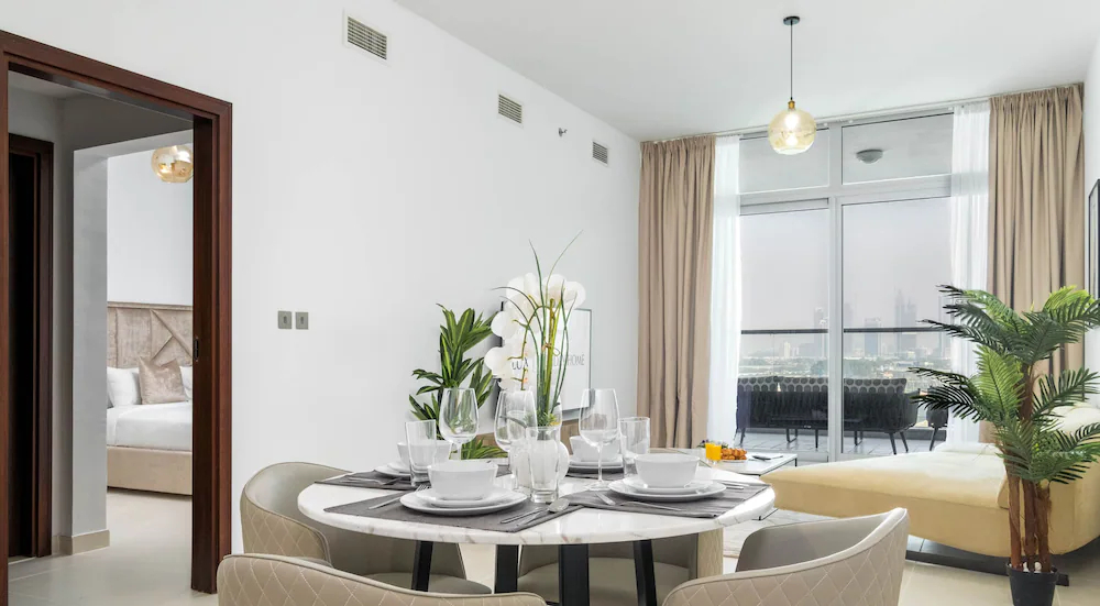 Azure Residence by LUX Holiday Home