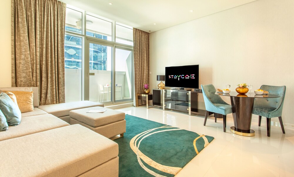Bay's Edge Staycae