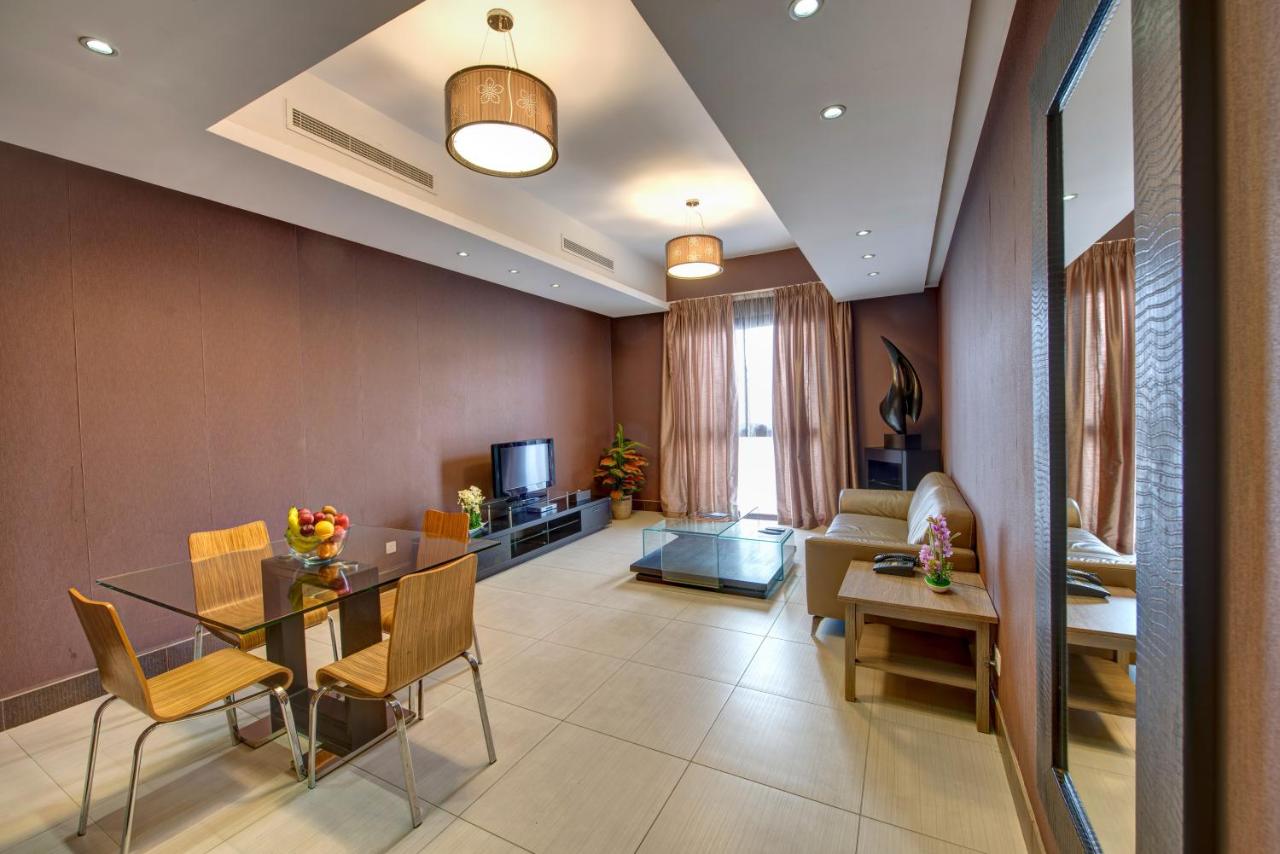 Beach Hotel Apartment