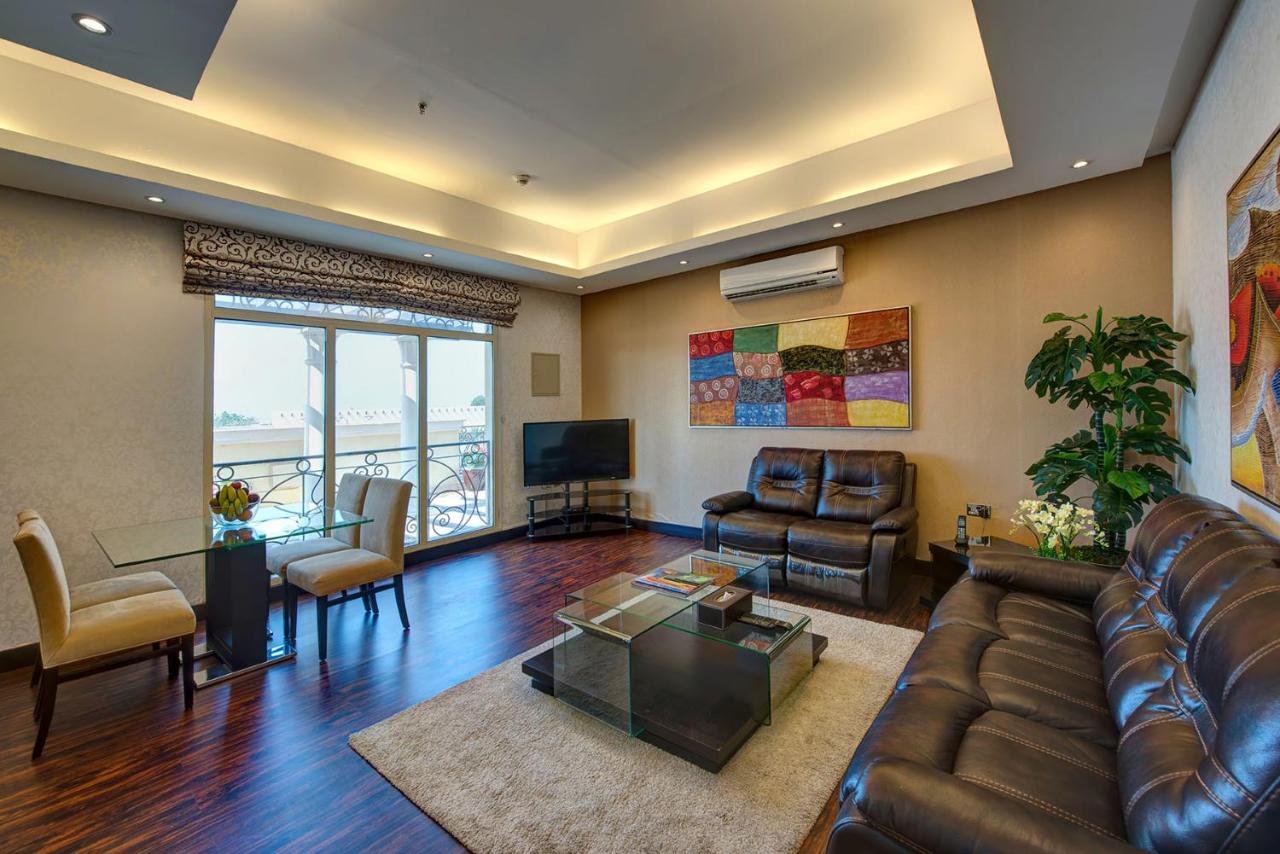 Beach Hotel Apartment