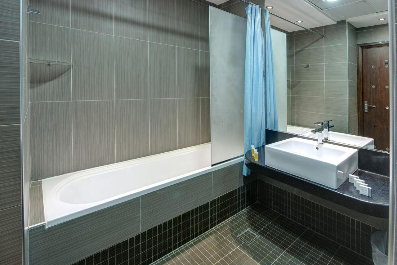 Beach Hotel Apartment