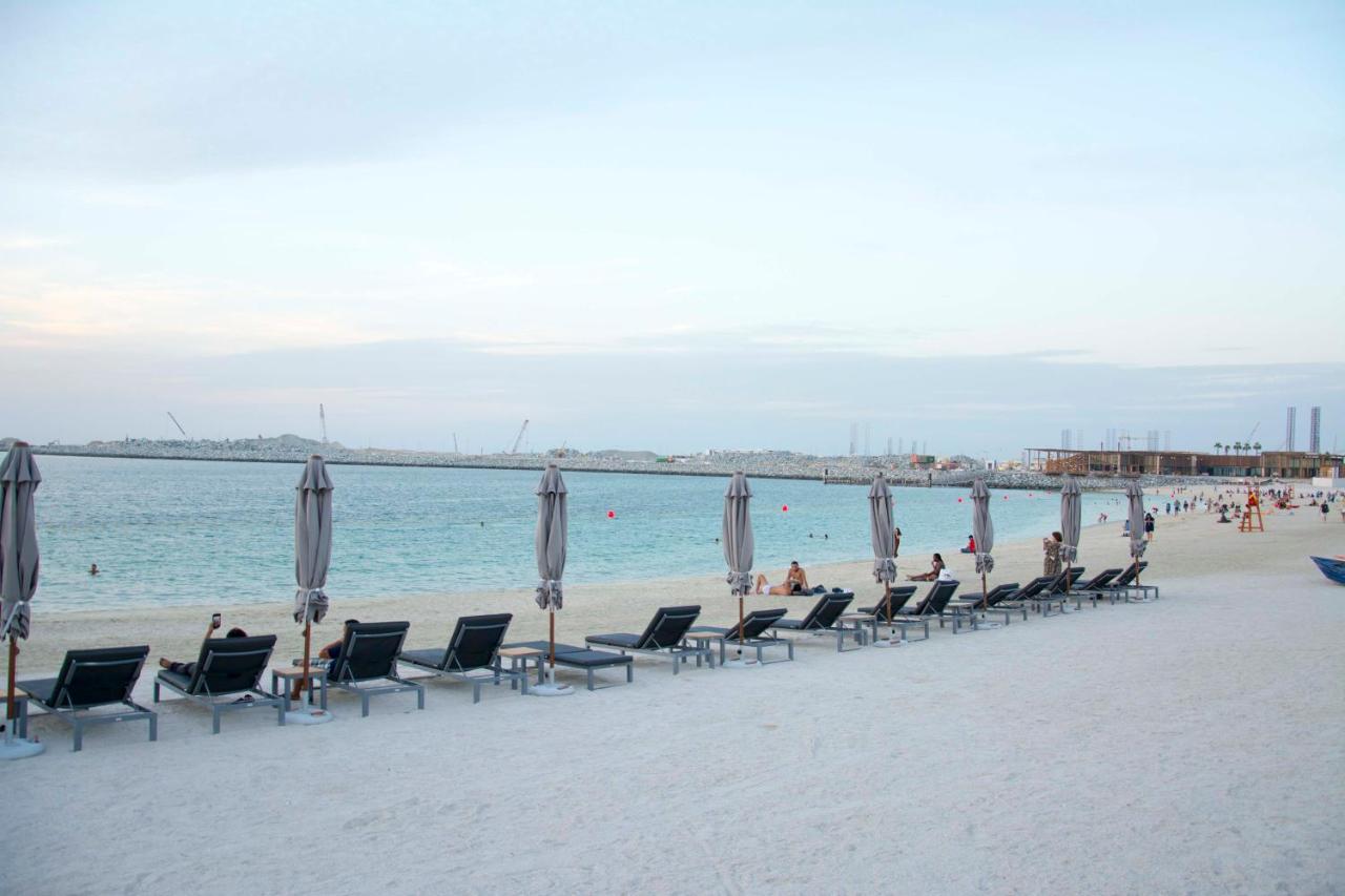 Beach Hotel Apartment