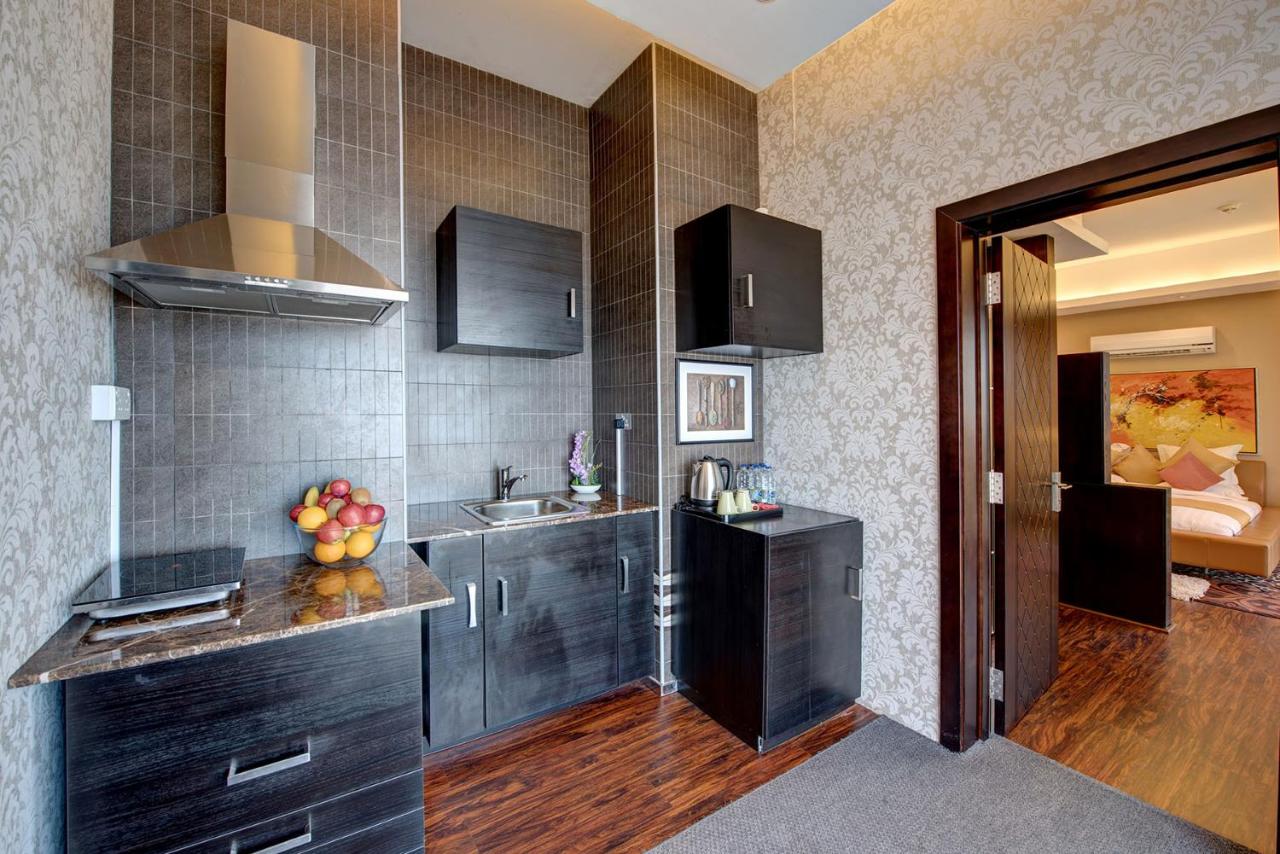 Beach Hotel Apartment