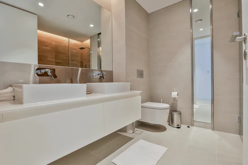 Blue Waters Building 4 by Driven Holiday Homes