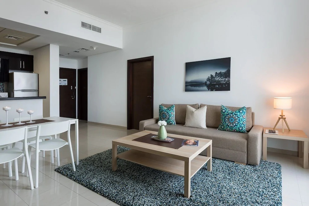 Botanica Tower by Hi Guests Vacation Homes